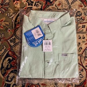 Columbia Mint Green Camp Shirt